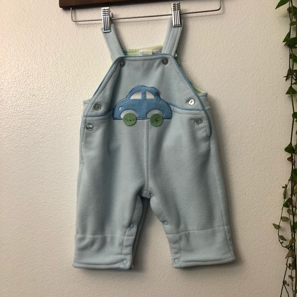 KRU layette Romper - Picture 3 of 5